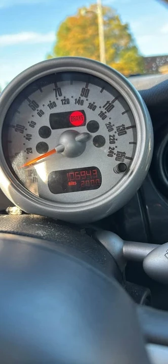 2004 Mini Mini Cooper S 1st Gen - Image 5 of 5