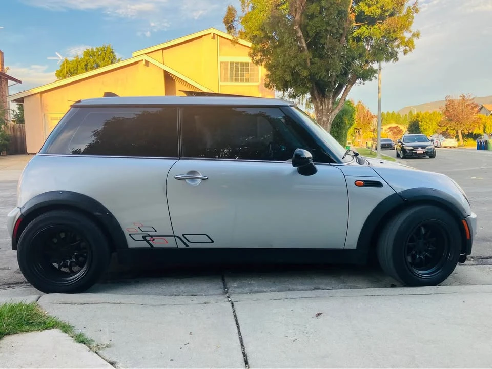 2004 Mini Mini Cooper S 1st Gen - Image 4 of 18