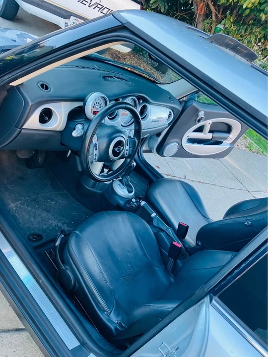 2004 Mini Mini Cooper S 1st Gen - Image 12 of 18