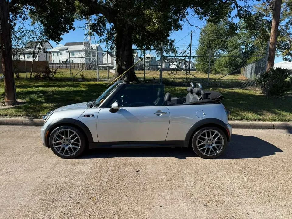 2004 Mini Mini Cooper S 1st Gen - Image 13 of 17