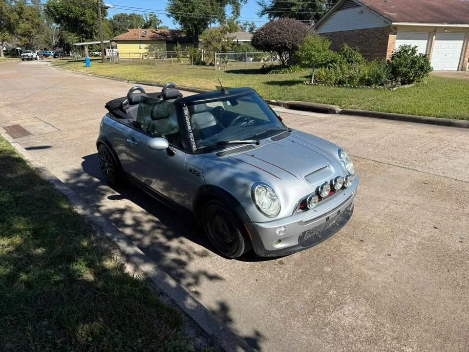 2004 Mini Mini Cooper S 1st Gen - Image 3 of 17