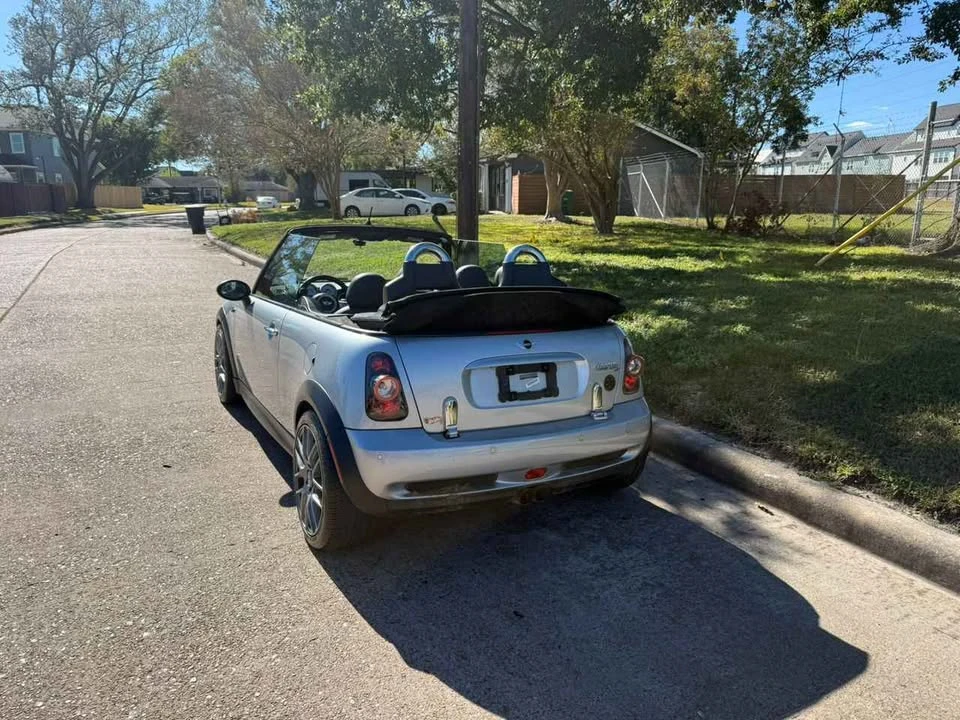 2004 Mini Mini Cooper S 1st Gen - Image 12 of 17