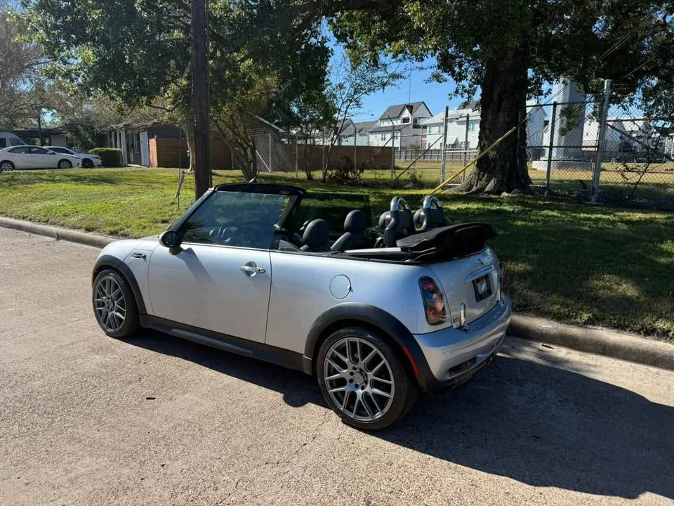 2004 Mini Mini Cooper S 1st Gen - Image 17 of 17