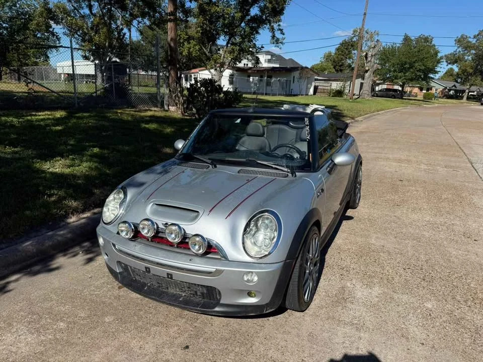 2004 Mini Mini Cooper S 1st Gen - Image 8 of 17