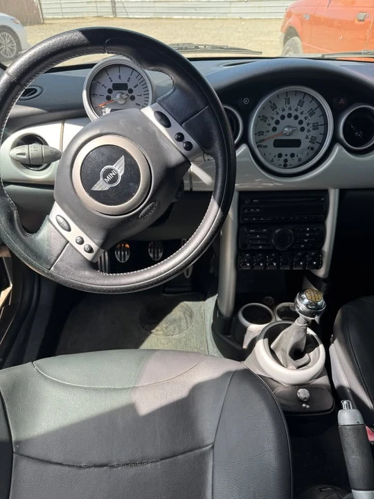 2004 Mini Mini Cooper S 1st Gen - Image 5 of 7