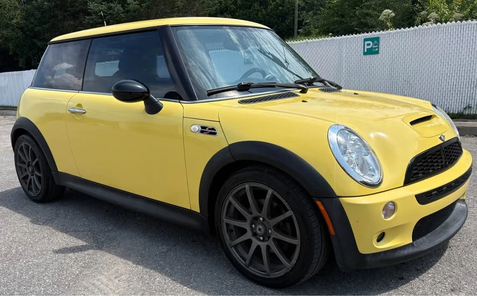 2004 Mini Mini Cooper S 1st Gen - Image 2 of 7