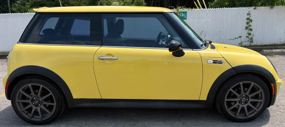 2004 Mini Mini Cooper S 1st Gen - Image 6 of 7