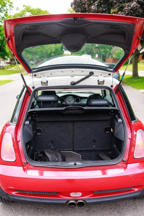 2004 Mini Mini Cooper S 1st Gen - Image 13 of 17