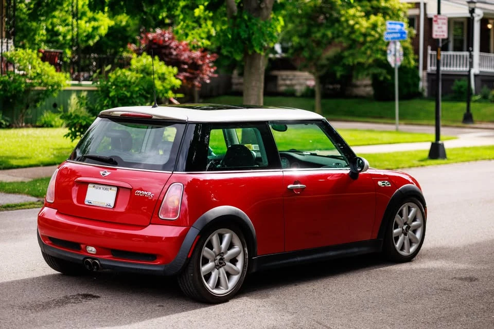 2004 Mini Mini Cooper S 1st Gen - Image 17 of 17