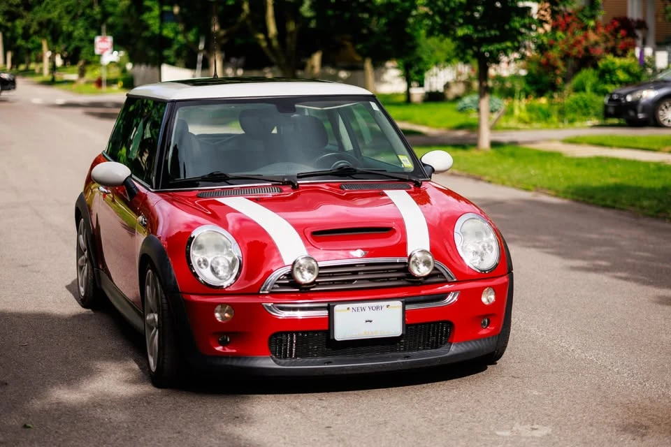2004 Mini Mini Cooper S 1st Gen - Image 15 of 17