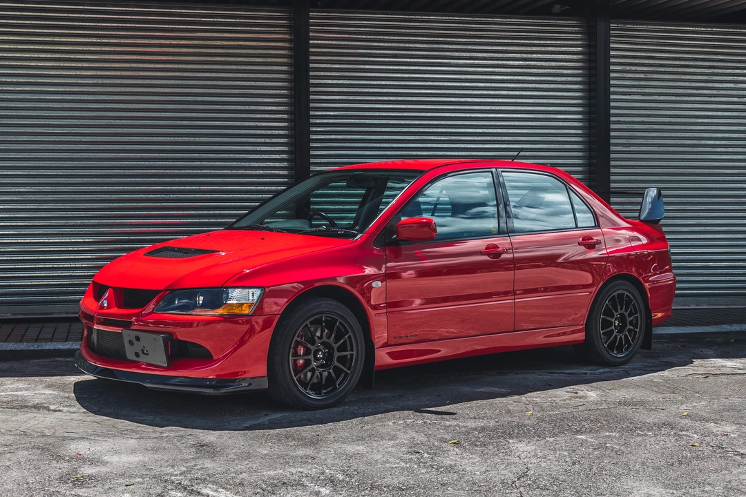 2004 Mitsubishi Lancer Evolution VIII 7th Gen - Image 2 of 31