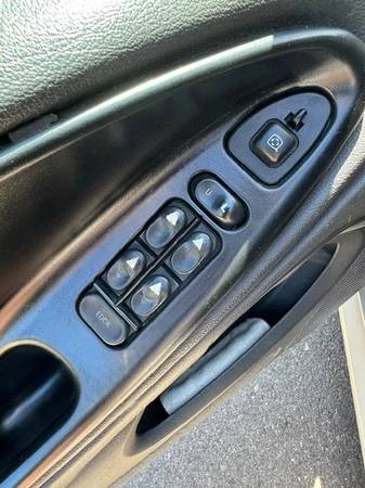 2004 Ford SN95 Mustang - Image 19 of 21