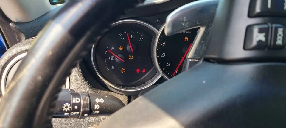 2004 Mazda RX-8 1st Gen - Image 6 of 10