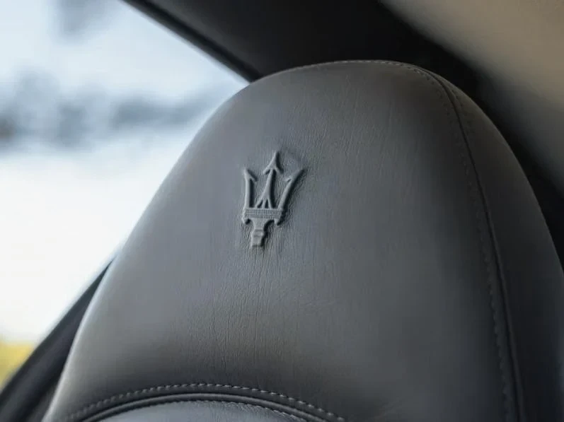 2004 Maserati Coupe - Image 23 of 31
