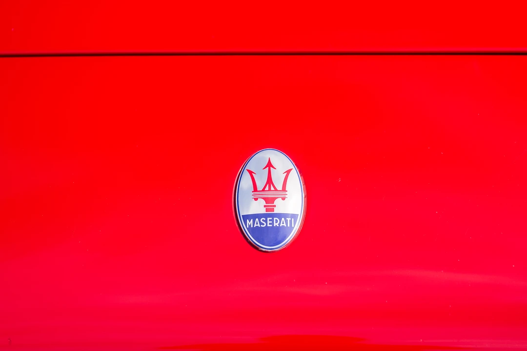 2004 Maserati Coupe - Image 26 of 31