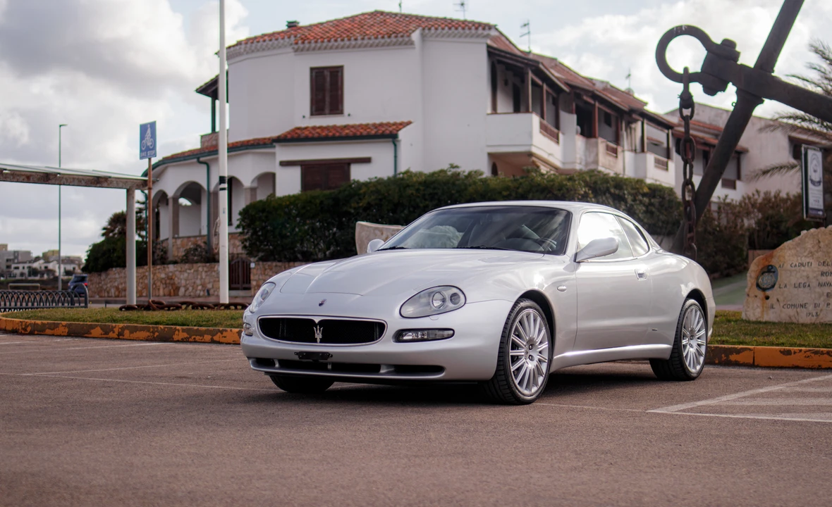 2004 Maserati Coupe - Image 7 of 31