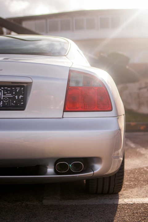 2004 Maserati Coupe - Image 29 of 31