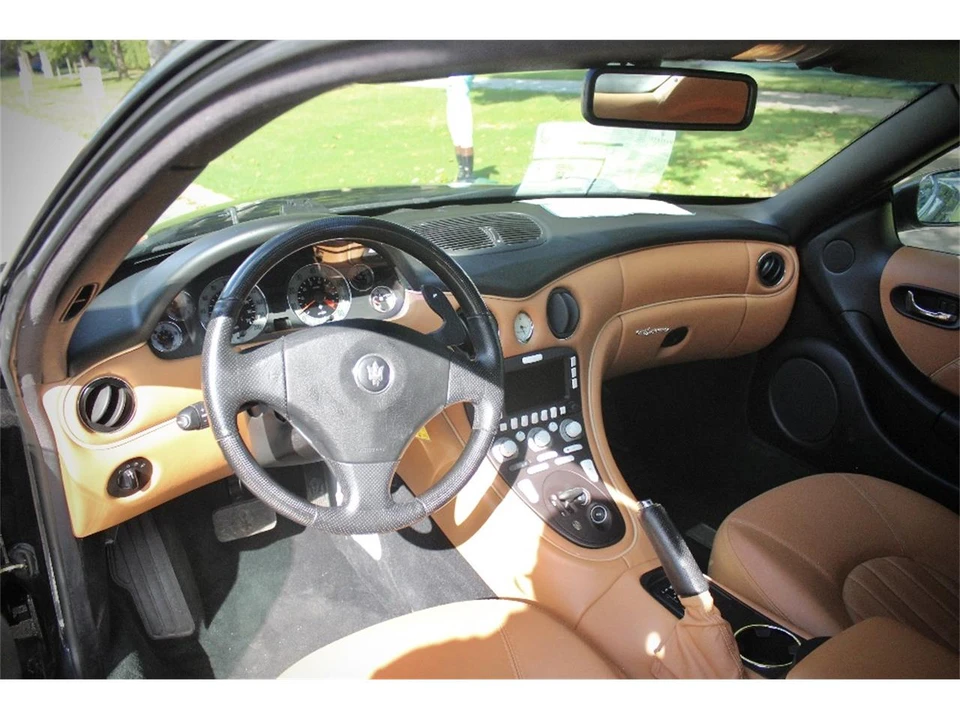 2004 Maserati Coupe - Image 23 of 31