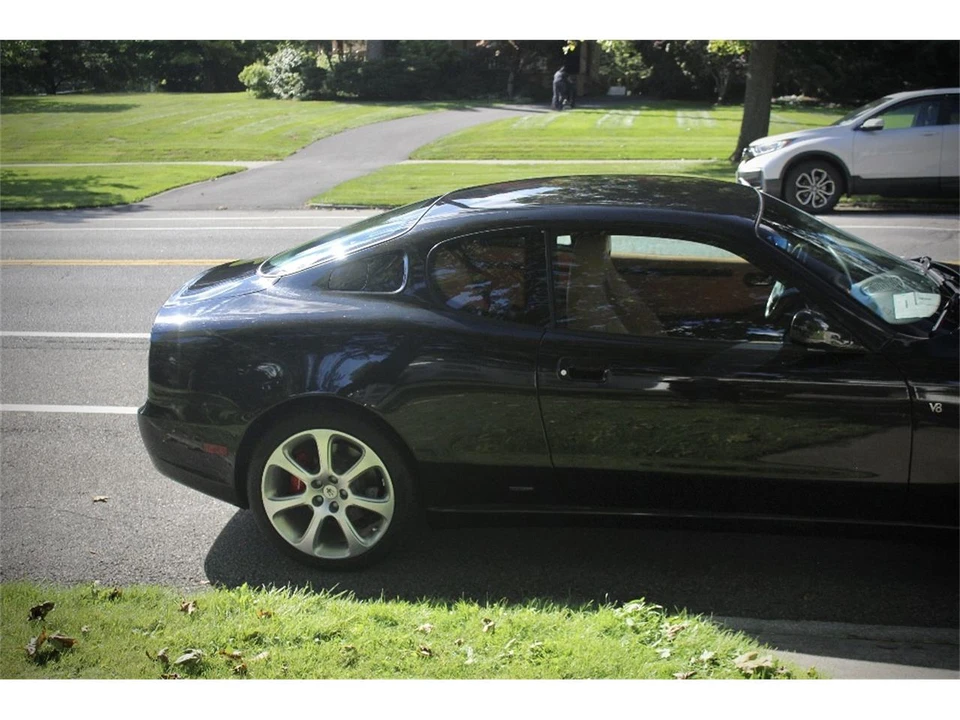 2004 Maserati Coupe - Image 10 of 31
