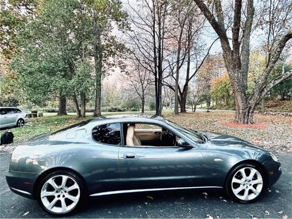 2004 Maserati Coupe - Image 23 of 29