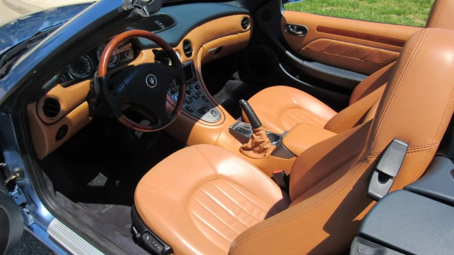 2004 Maserati Spyder - Image 4 of 8