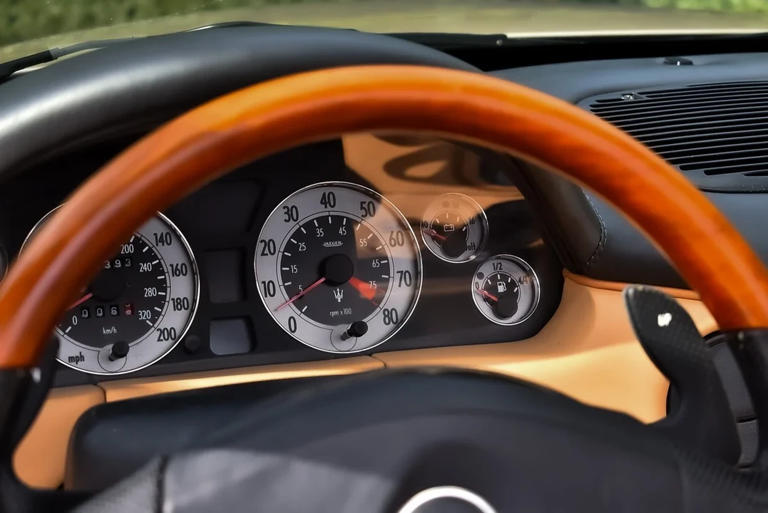 2004 Maserati Spyder - Image 30 of 30