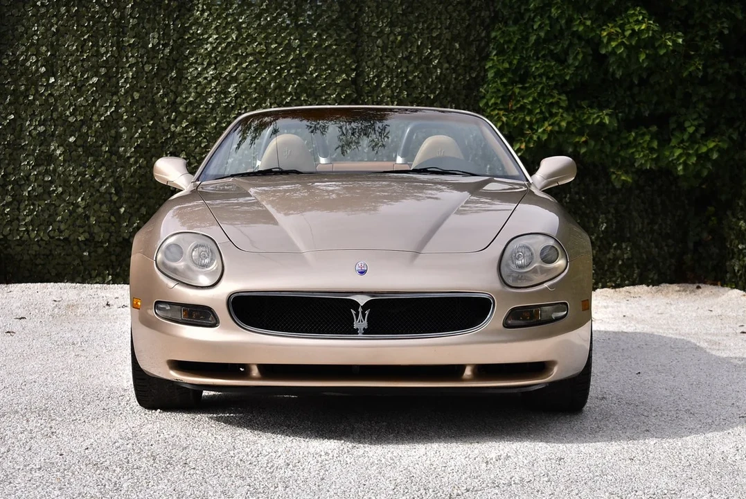 2004 Maserati Spyder - Image 3 of 30