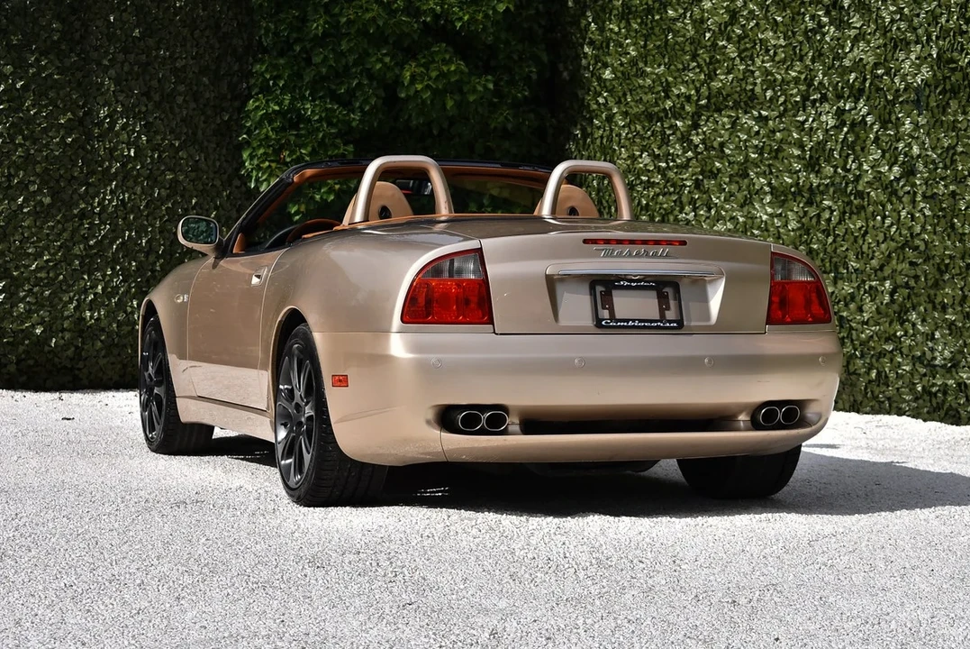 2004 Maserati Spyder - Image 14 of 30