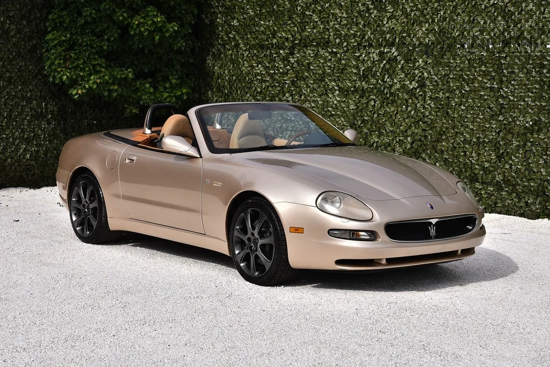2004 Maserati Spyder - Image 6 of 30