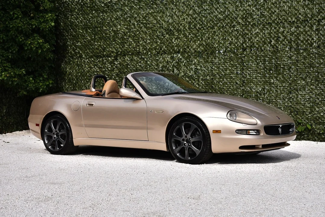 2004 Maserati Spyder - Image 8 of 30
