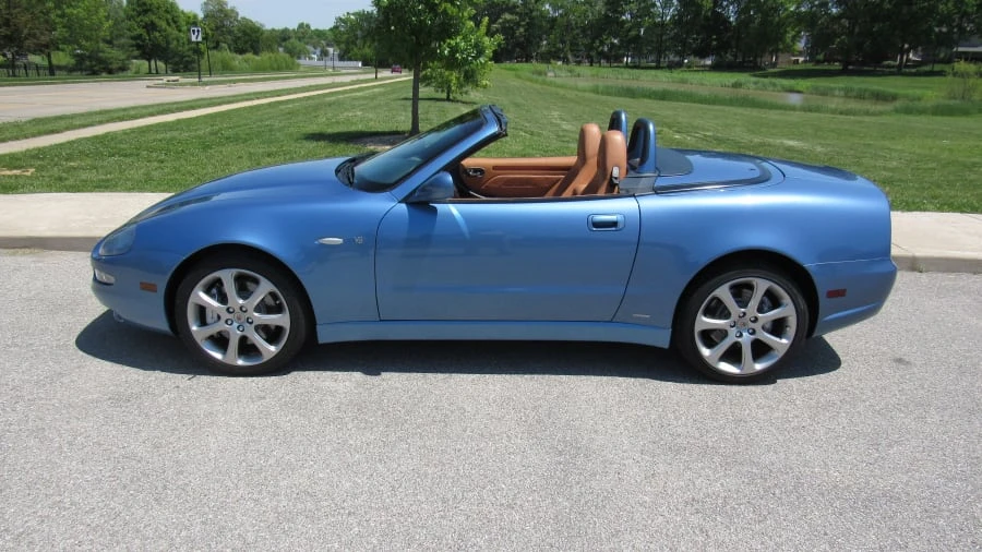2004 Maserati Spyder - Image 2 of 8