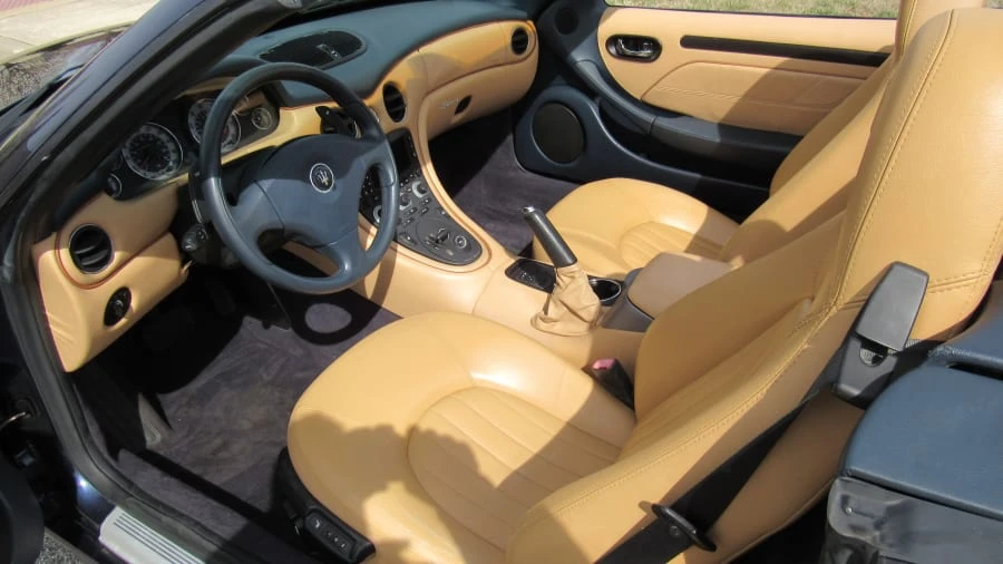 2004 Maserati Spyder - Image 4 of 10
