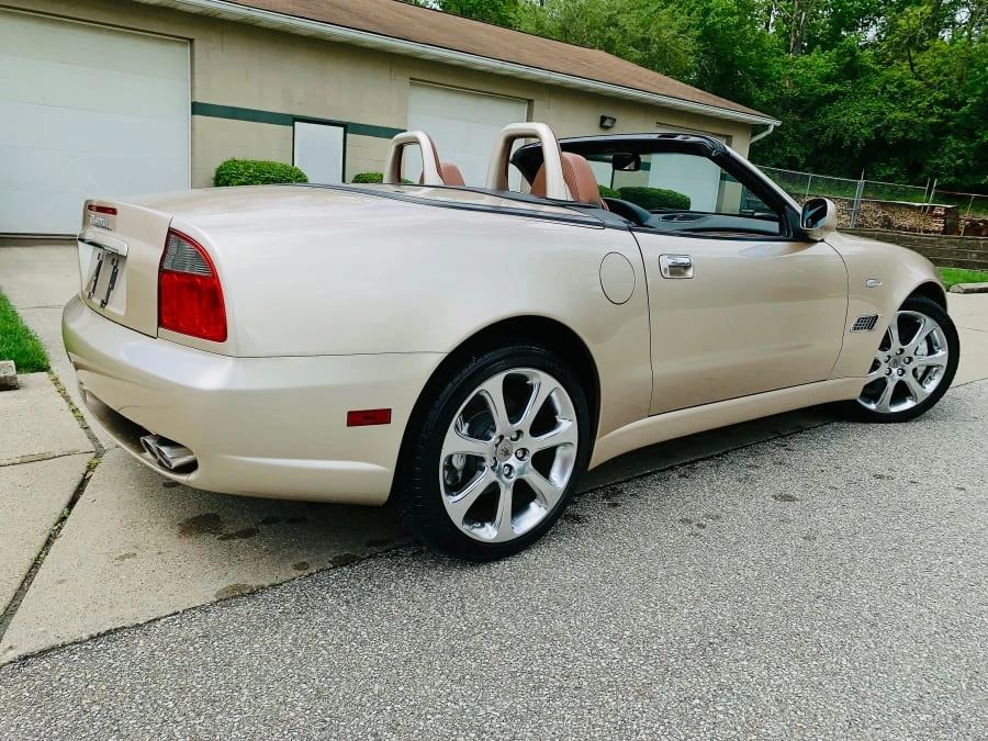 2004 Maserati Spyder - Image 3 of 14