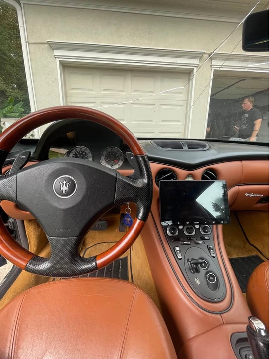 2004 Maserati Coupe - Image 9 of 12