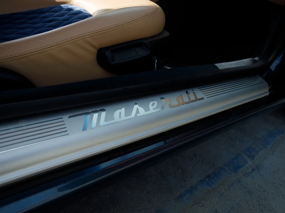2004 Maserati Coupe - Image 6 of 14