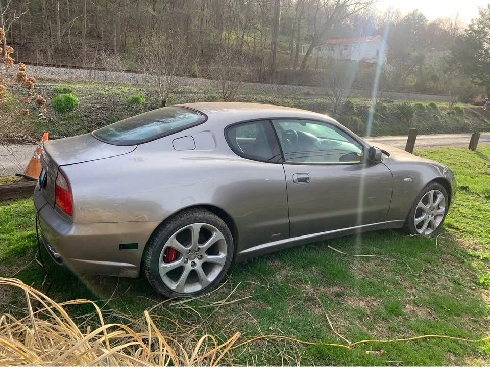 2004 Maserati Coupe - Image 2 of 11