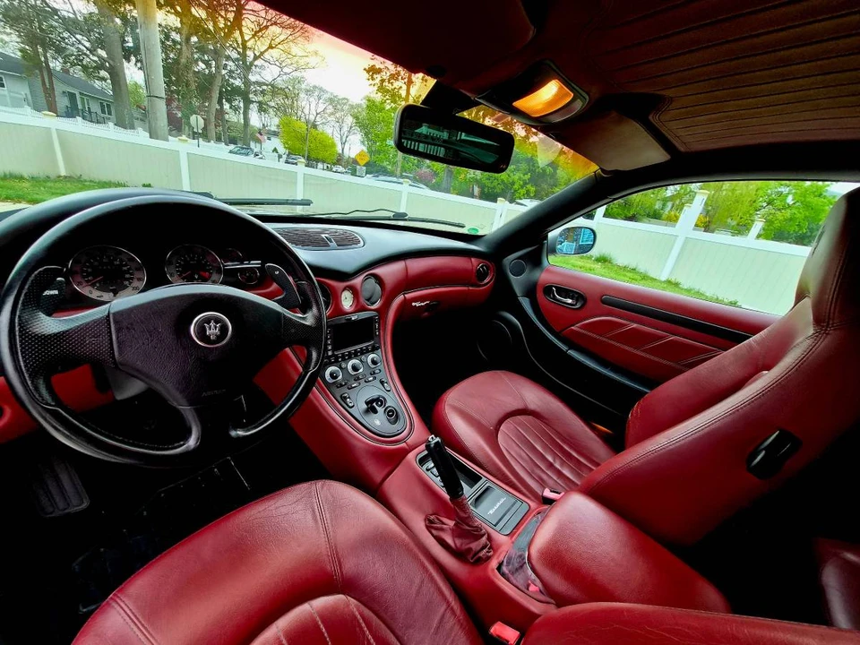 2004 Maserati Coupe - Image 8 of 14