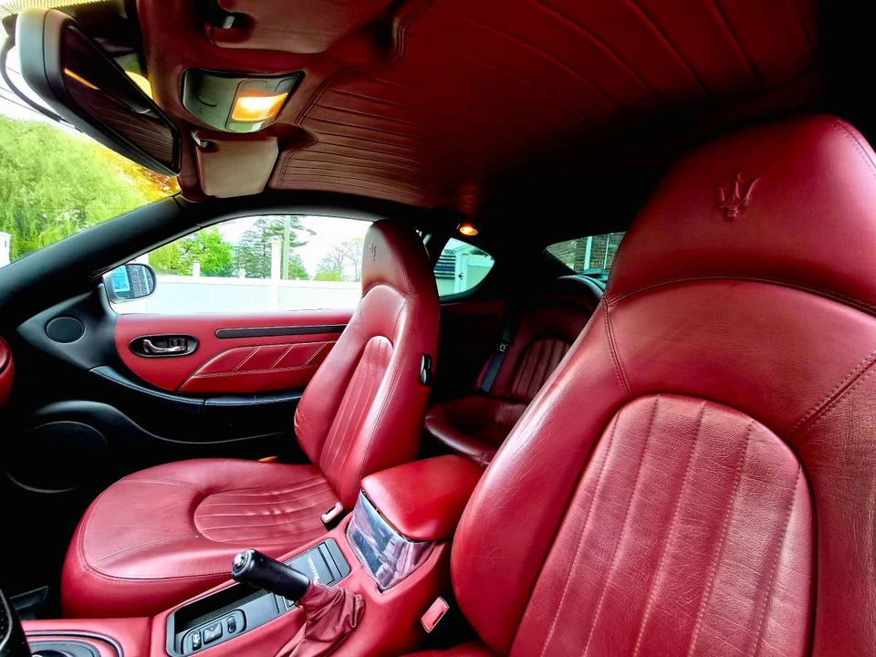 2004 Maserati Coupe - Image 9 of 14