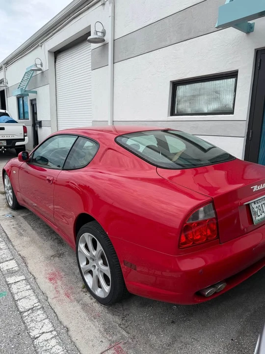 2004 Maserati Coupe - Image 2 of 8