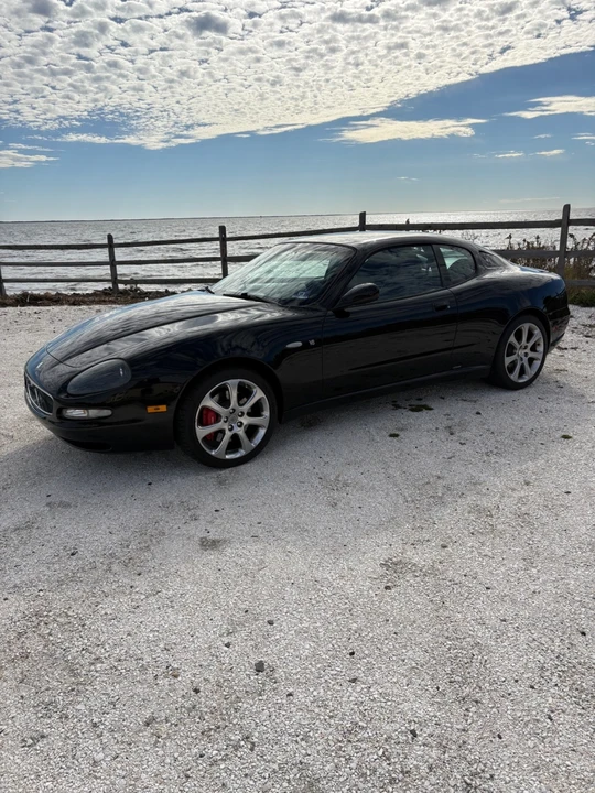 2004 Maserati Coupe - Image 2 of 11