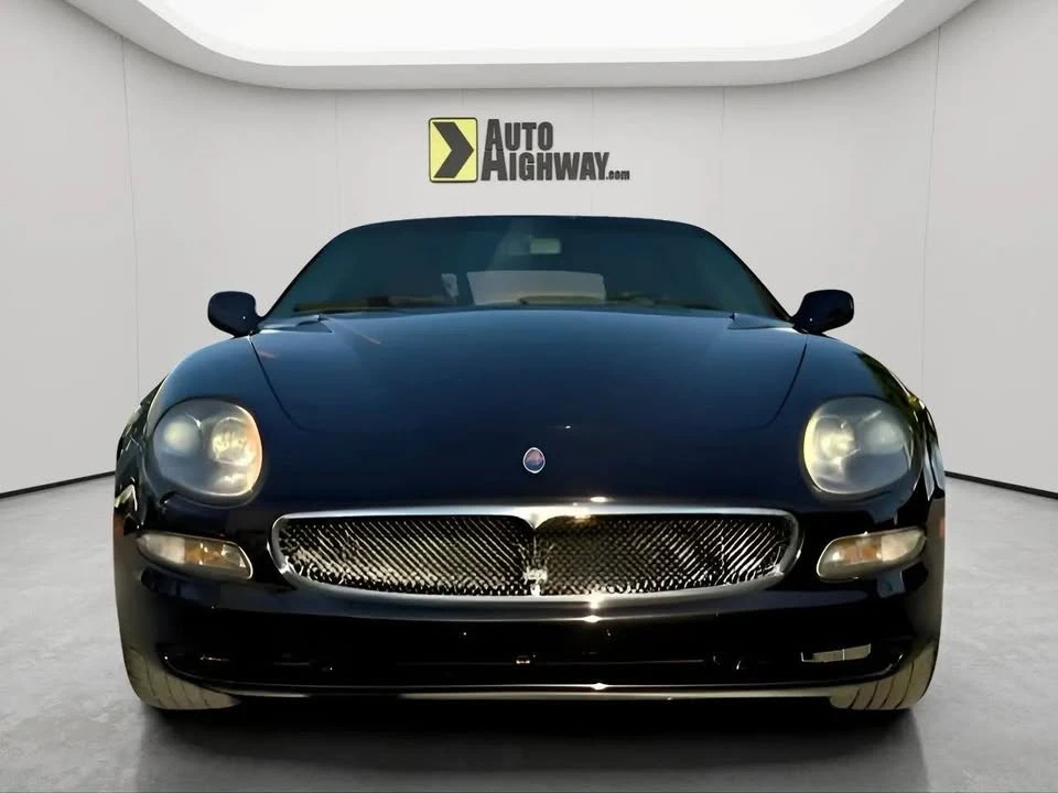 2004 Maserati Spyder - Image 15 of 19