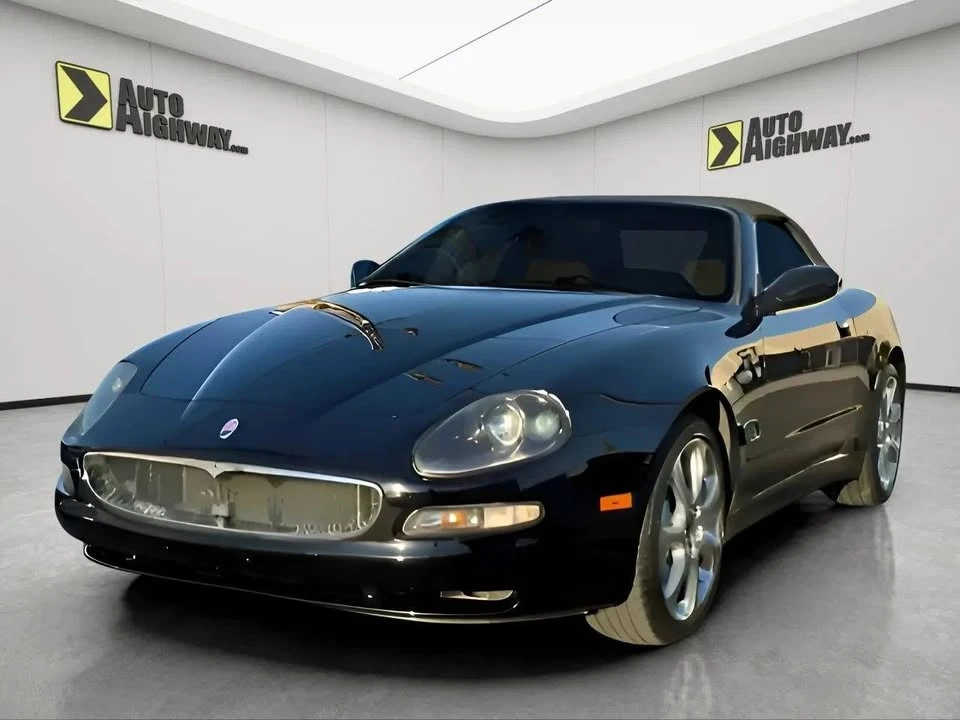2004 Maserati Spyder - Image 13 of 19