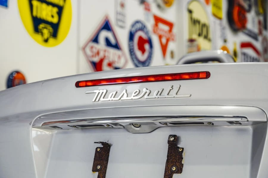 2004 Maserati Spyder - Image 15 of 31