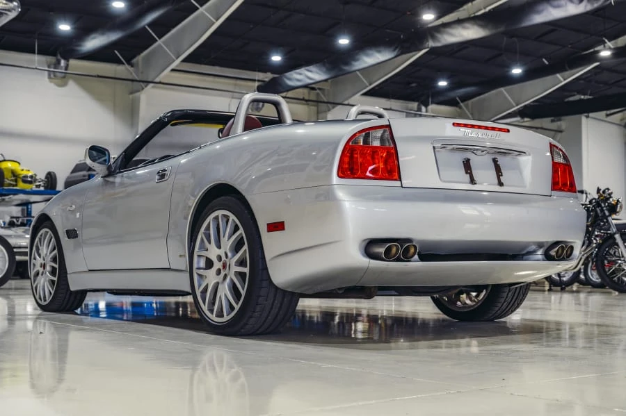 2004 Maserati Spyder - Image 10 of 31