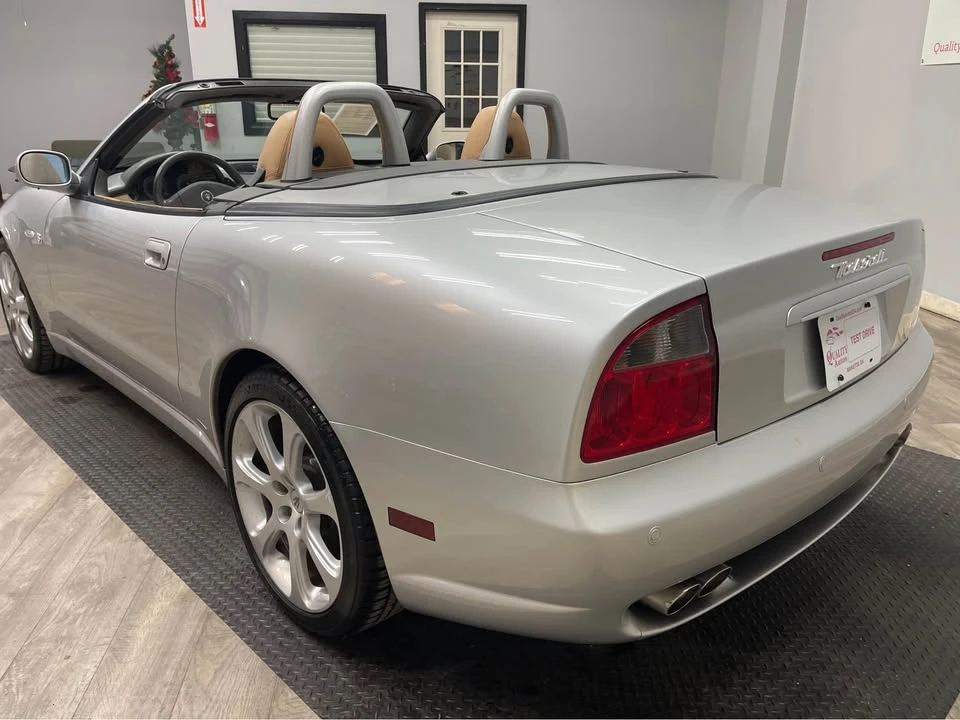 2004 Maserati Spyder - Image 12 of 20