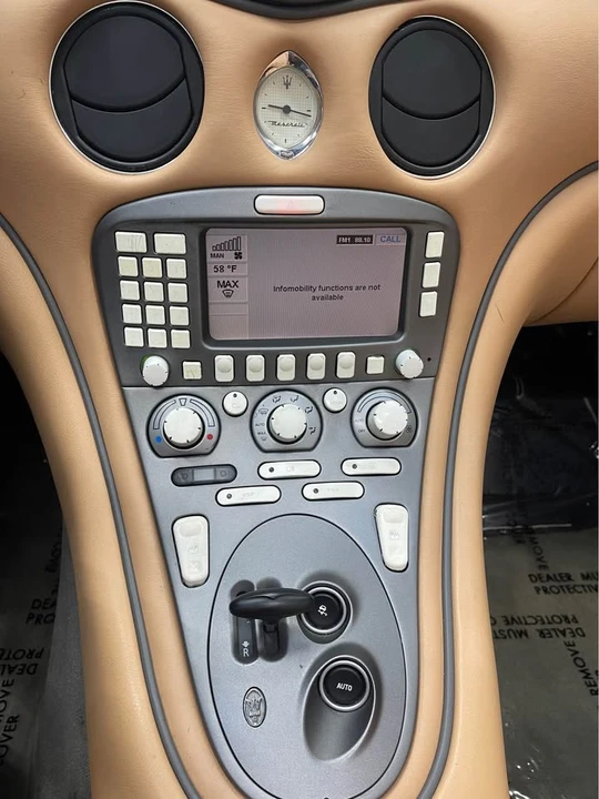 2004 Maserati Spyder - Image 18 of 20