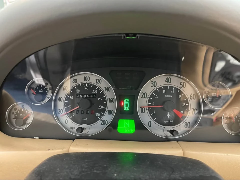 2004 Maserati Spyder - Image 17 of 20