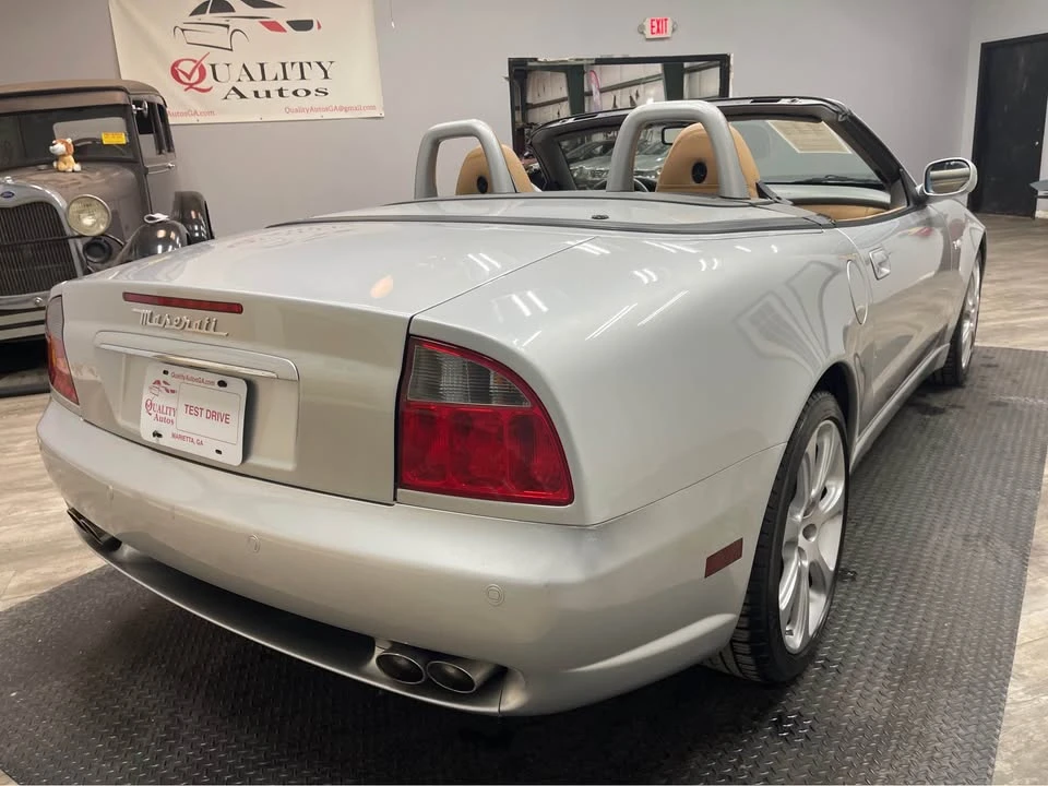 2004 Maserati Spyder - Image 10 of 20