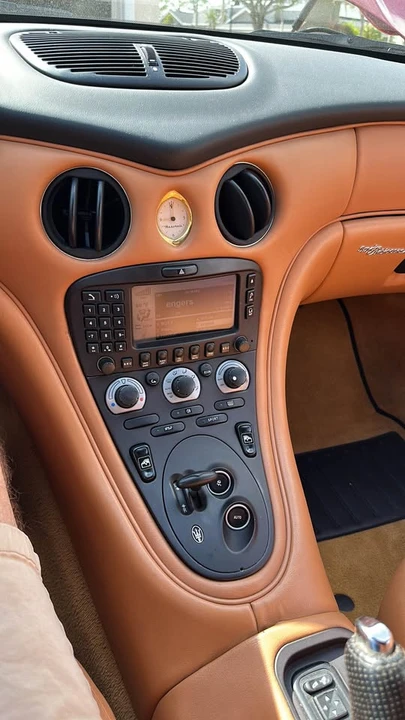 2004 Maserati Spyder - Image 10 of 11