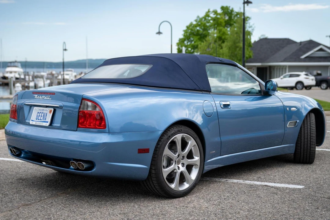 2004 Maserati Spyder - Image 4 of 31